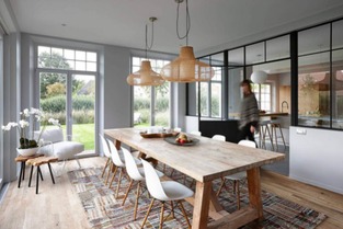 買節(jié)能環(huán)保門窗,就選中德藍(lán)卡門窗,靠譜又實在